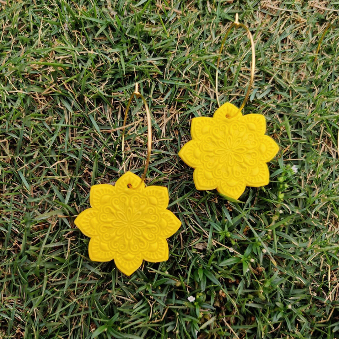 Handmade Clay Sunkissed Floral Earrings