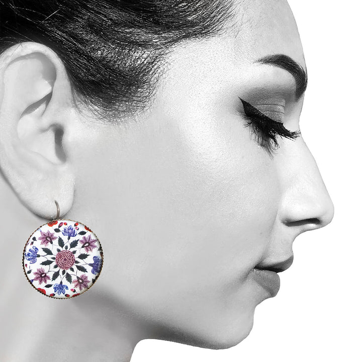 White Amer Fort Mural Pianted Earring