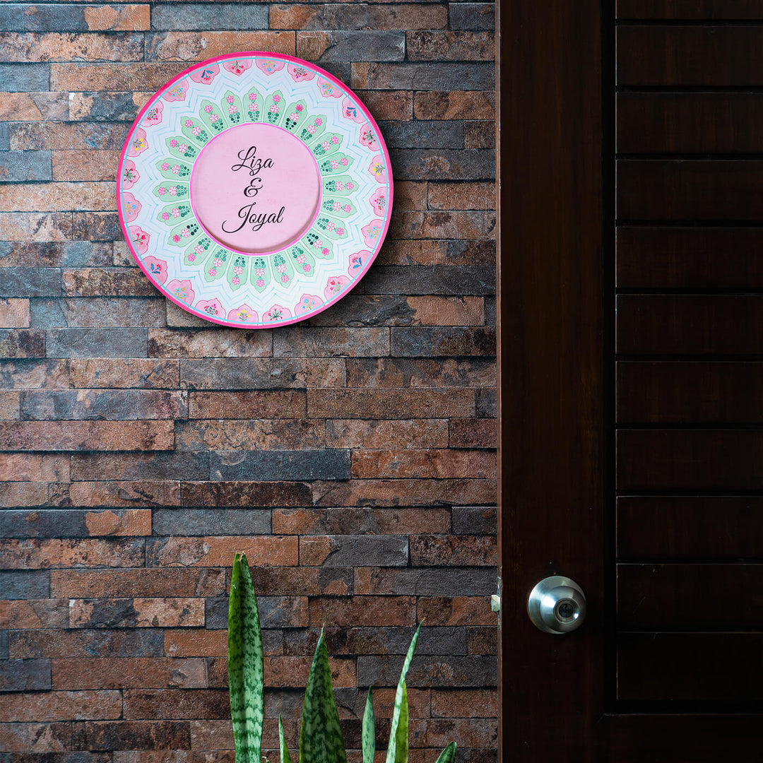 Round Printed Nameboard - Peach & Green - Zwende