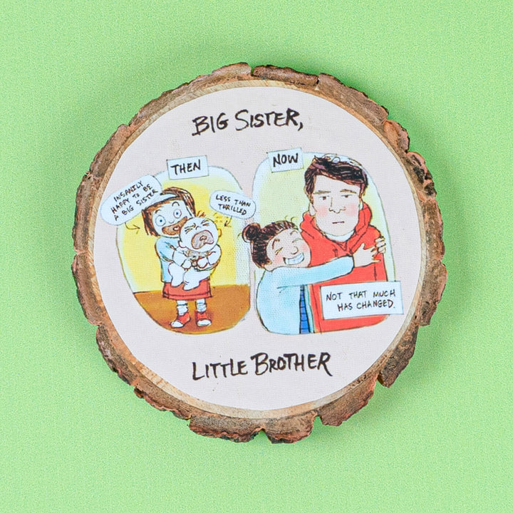 Rakhi Hamper With Fridge Magnet For Bhaiya Bhabhi - Round Wood Plaque Front View (6)