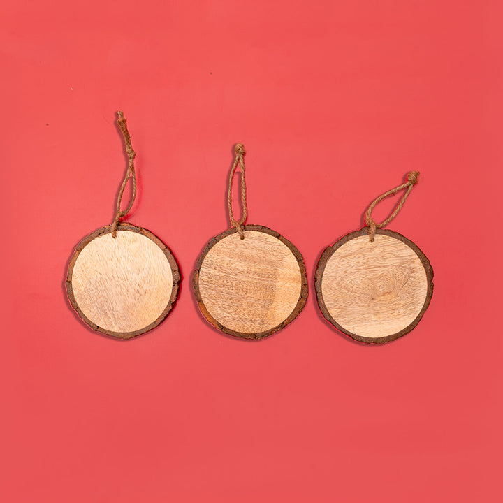 Hand-Painted Cute Family Wooden Bark Ornaments For Christmas Tree Decoration | Set Of 3
