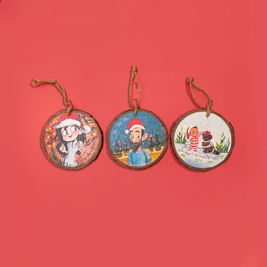 Hand-Painted Cute Family Wooden Bark Ornaments For Christmas Tree Decoration | Set Of 3