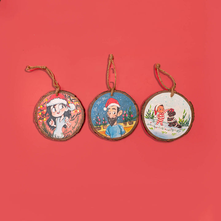 Hand-Painted Cute Family Wooden Bark Ornaments For Christmas Tree Decoration | Set Of 3
