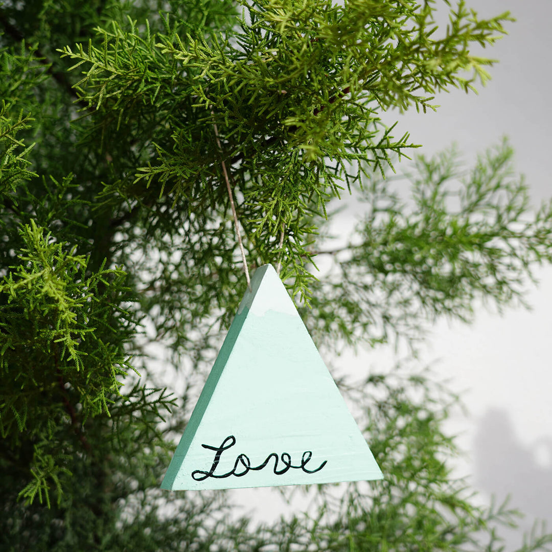 Hand-Painted "Love" Wooden Ornament For Christmas Tree Decoration