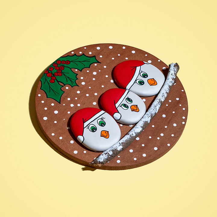 Santa Wooden and Clay Pebble Family Wall Hanging