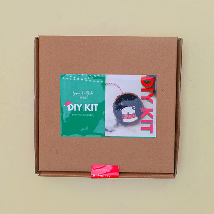 Handpainted Wooden Bark Slice Christmas Ornament DIY Kit