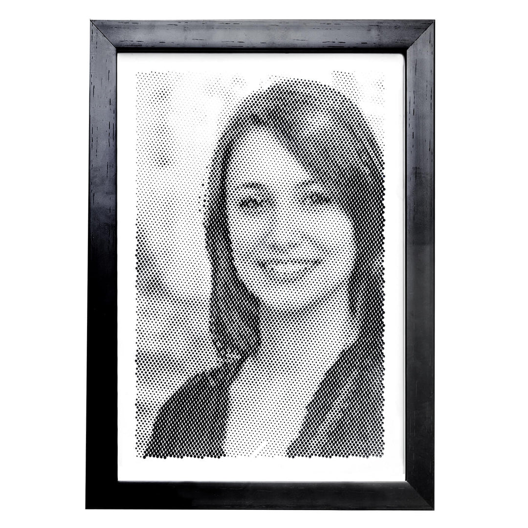 Black & White Portrait With Dotted/Half-tone Effect - Handmade marble