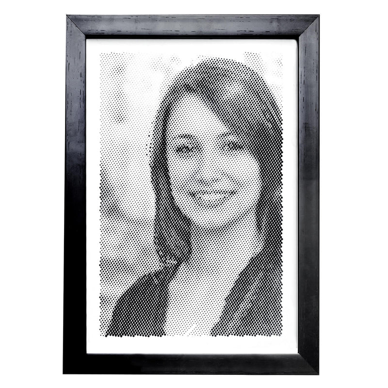Black & White Portrait With Dotted/Half-tone Effect - Handmade marble