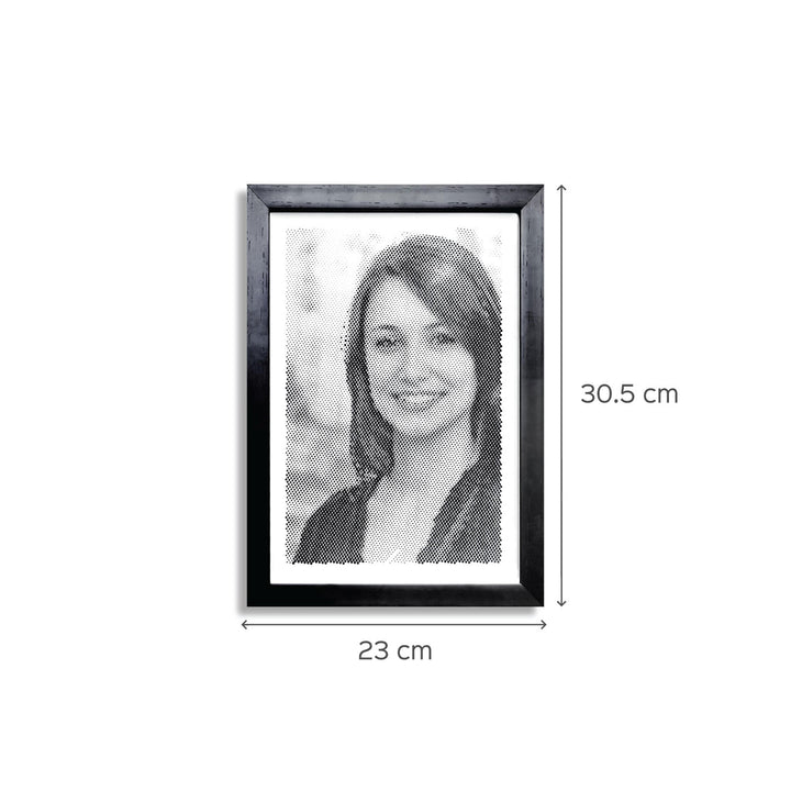 Black & White Portrait With Dotted/Half-tone Effect - Handmade marble