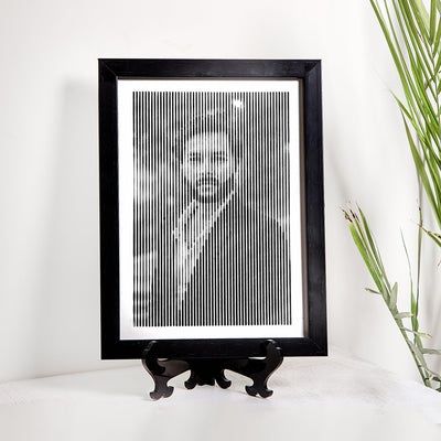 Black & White Retro Style Portrait With Vertical Line Engraving