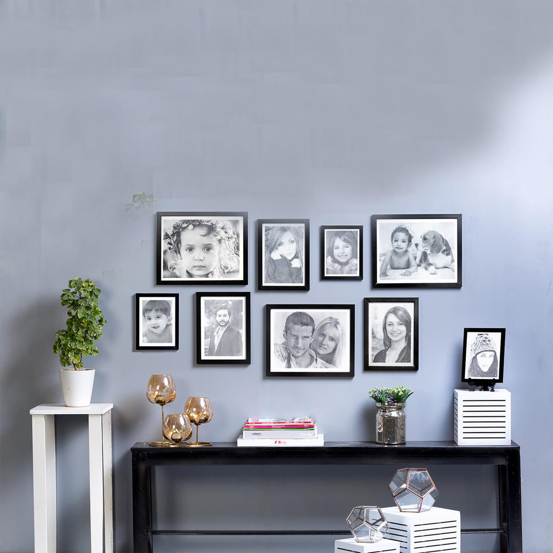 Black & White Retro Style Portrait With Vertical Line Engraving