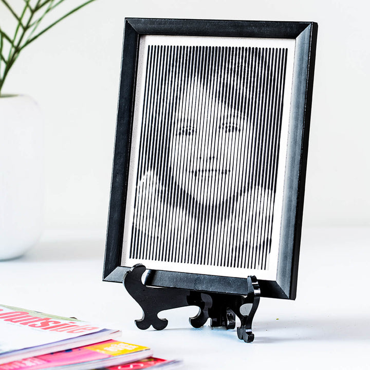 Black & White Elegant Portrait With Vertical Line Engraving