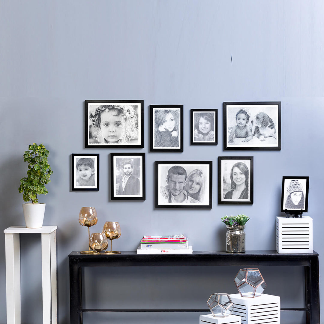 Black & White Elegant Portrait With Vertical Line Engraving