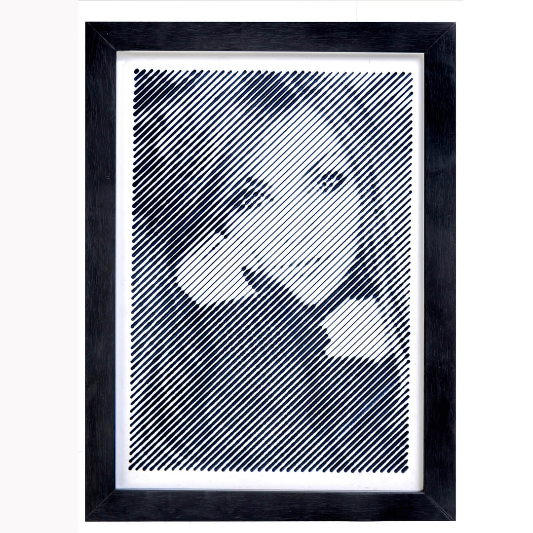 Black & White Elegant Portrait With Diagonal Line Engraving