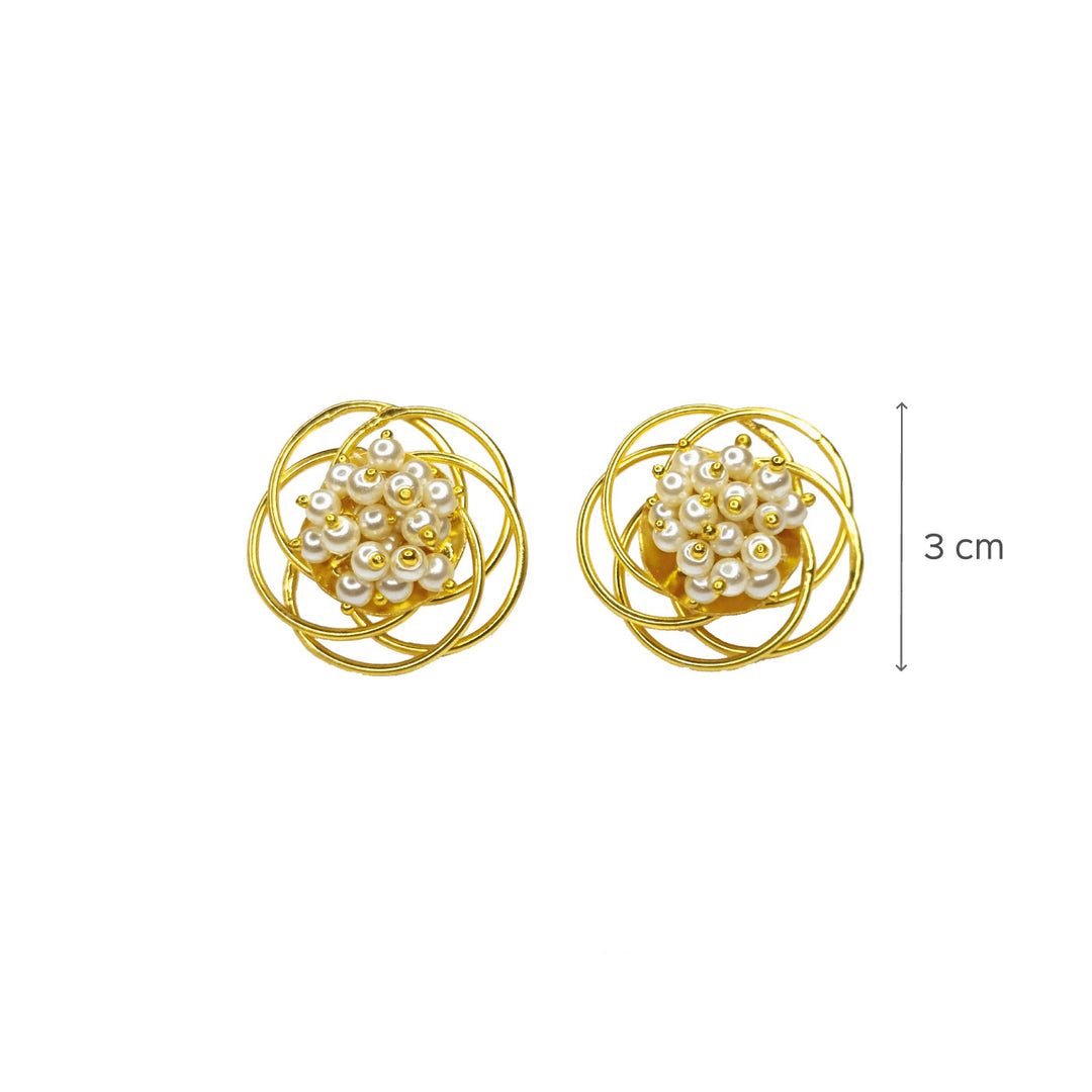 Twisted 18K Gold Polished Pearl Studs