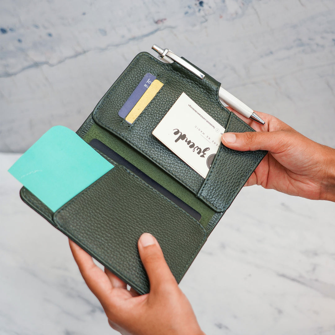 Customizable Leather Passport & Currency Case with Initials