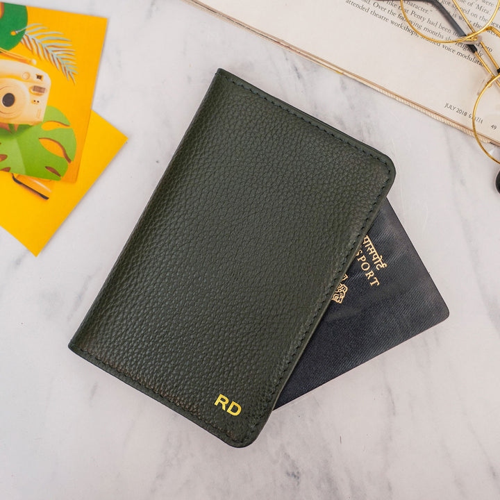 Customizable Leather Passport & Currency Case with Initials