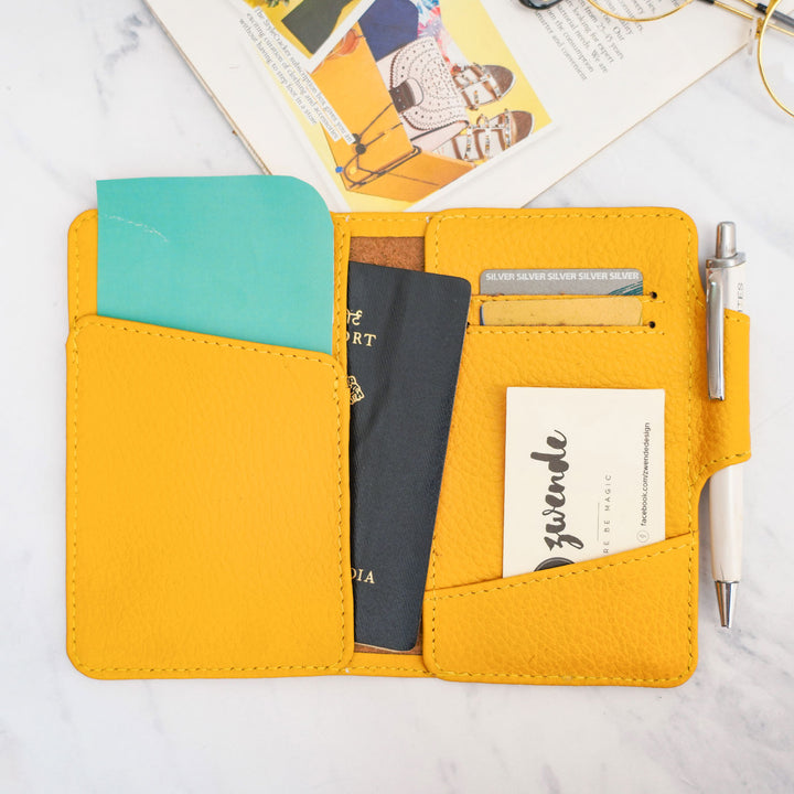 Customizable Leather Passport & Currency Case with Names