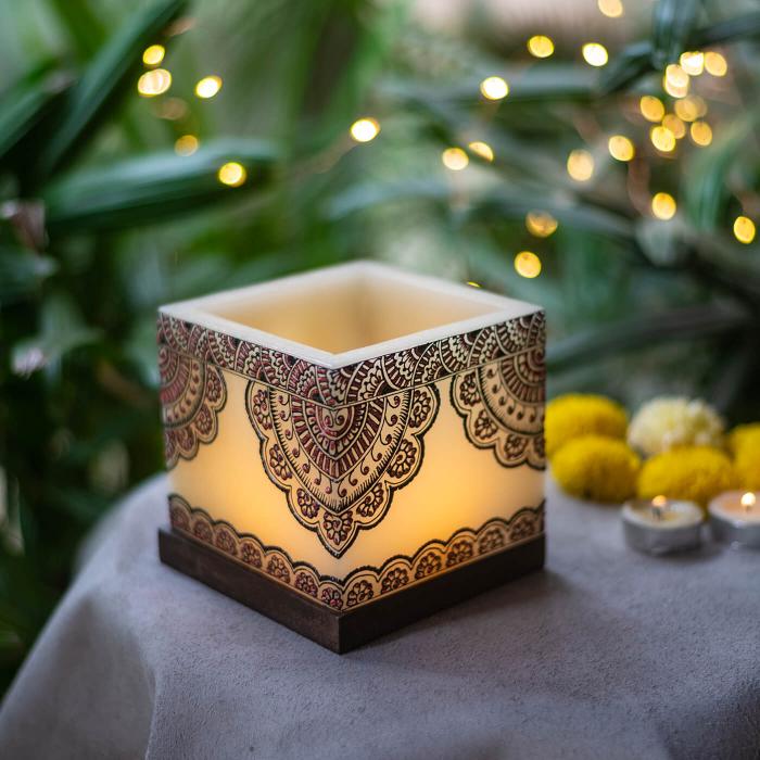 Mehendi Border Art - Hollow Cuboid Candle - Red