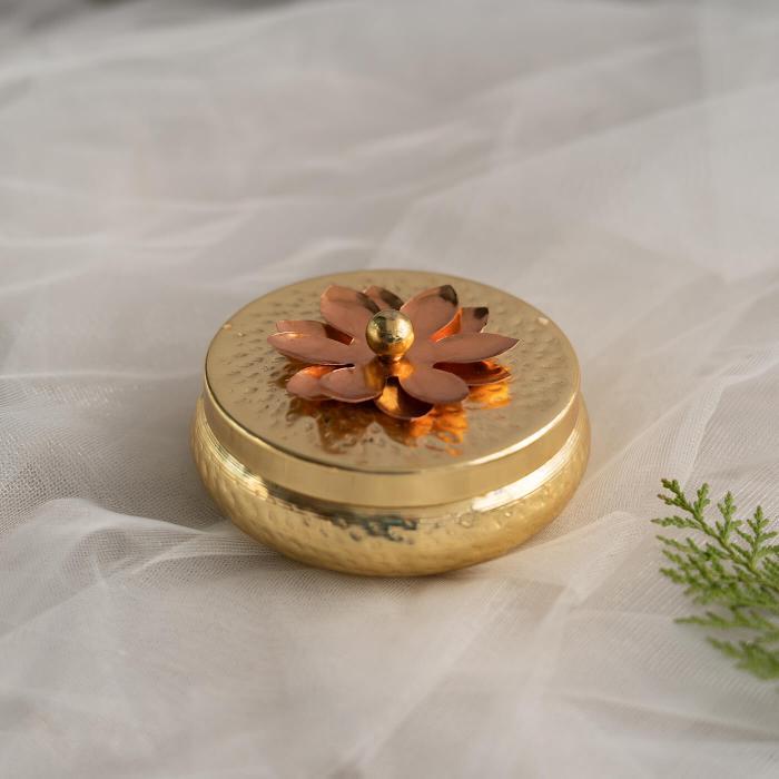 Gold Multi-wick Tumbler Scented Candle - Buttercream and Vanilla - Zwende