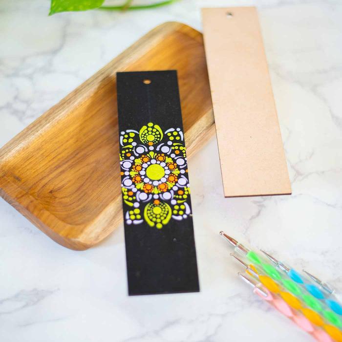 All-Inclusive Dot Art DIY Kit - Set of 2 Bookmarks - Zwende