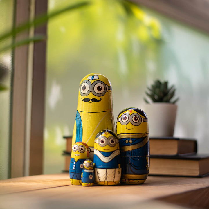 Subraminions Minions Family Nesting Dolls - Set of 5 - Zwende
